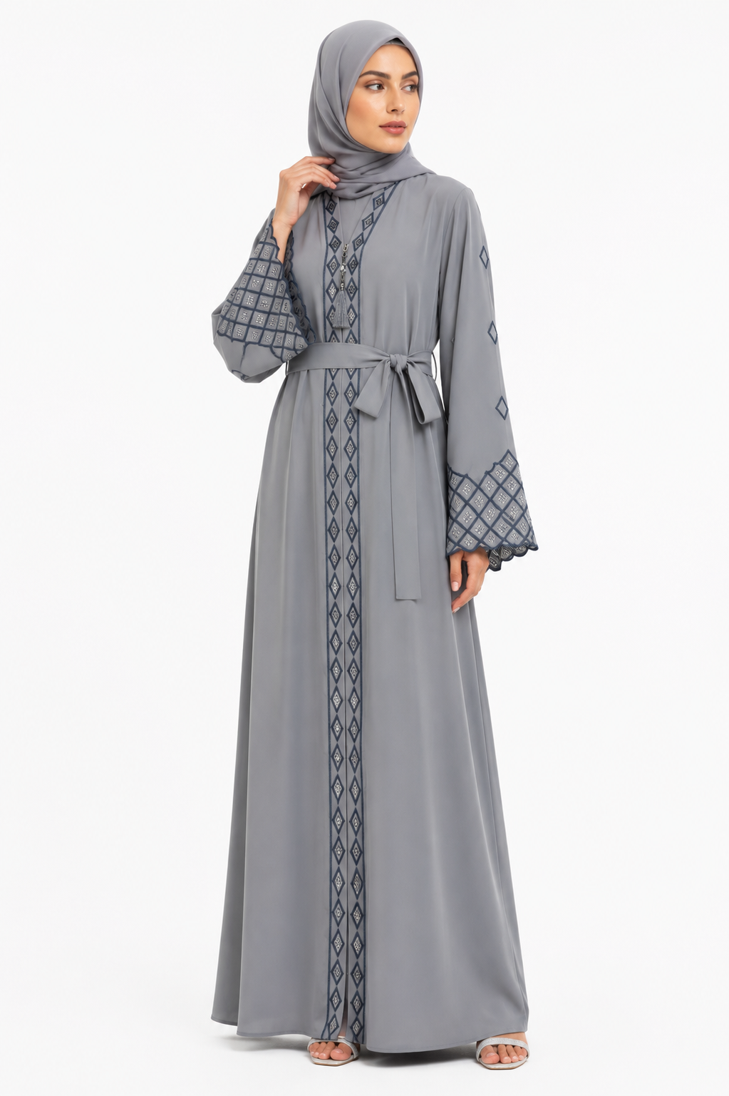 Mahnoor Abaya
