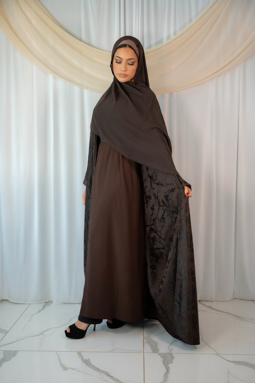 Basma Farasha Abaya