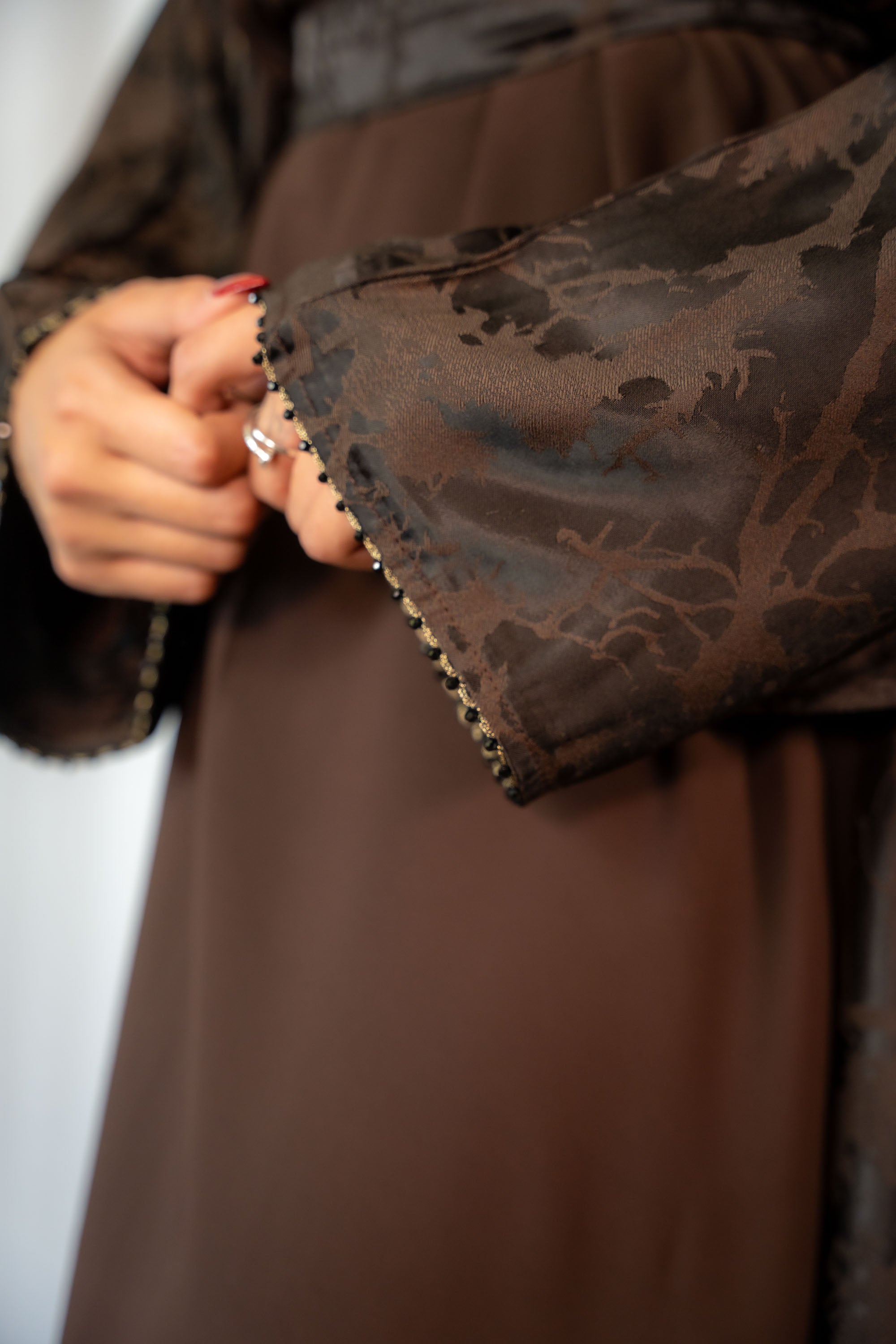 Basma Farasha Abaya