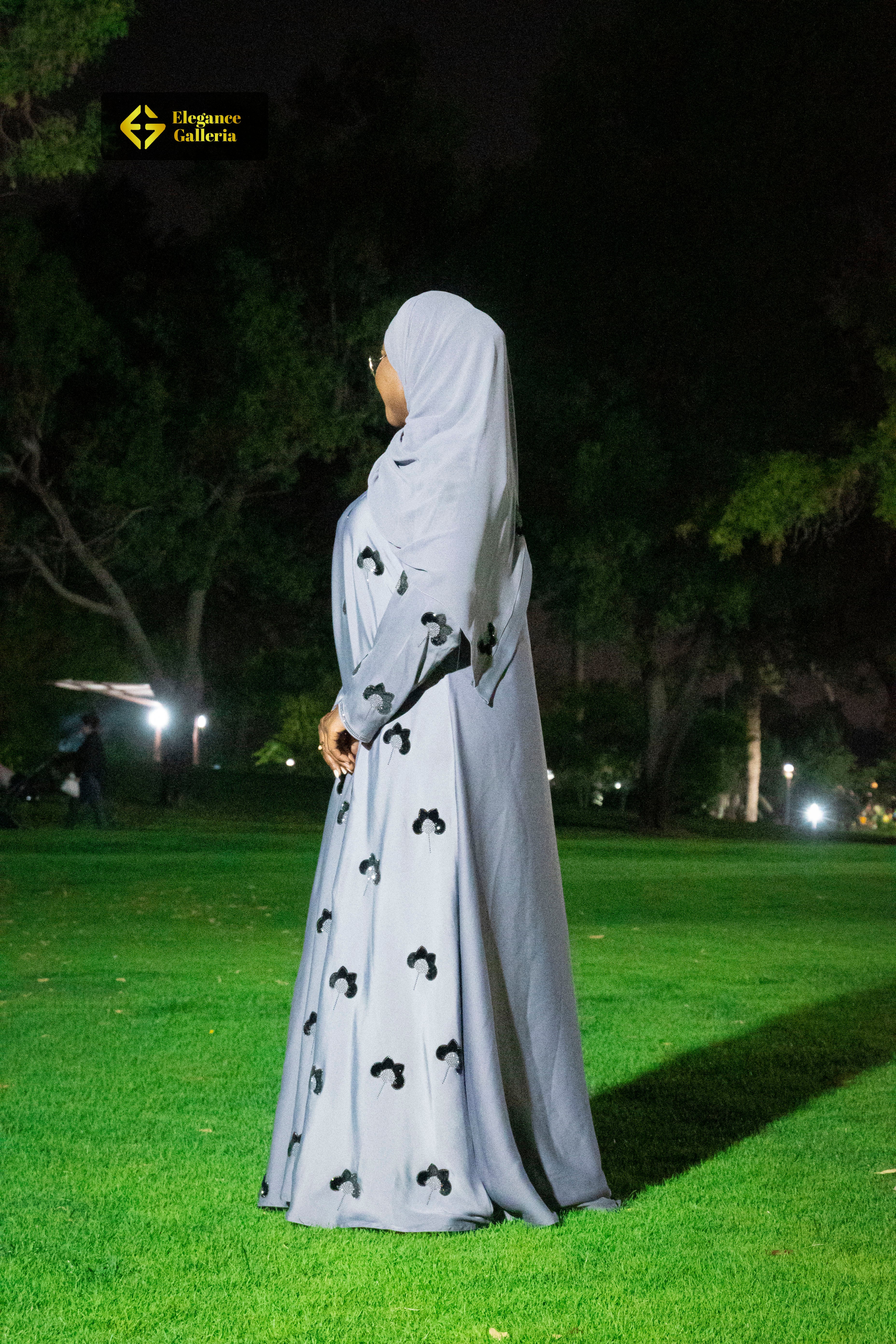 Waraqah Abaya