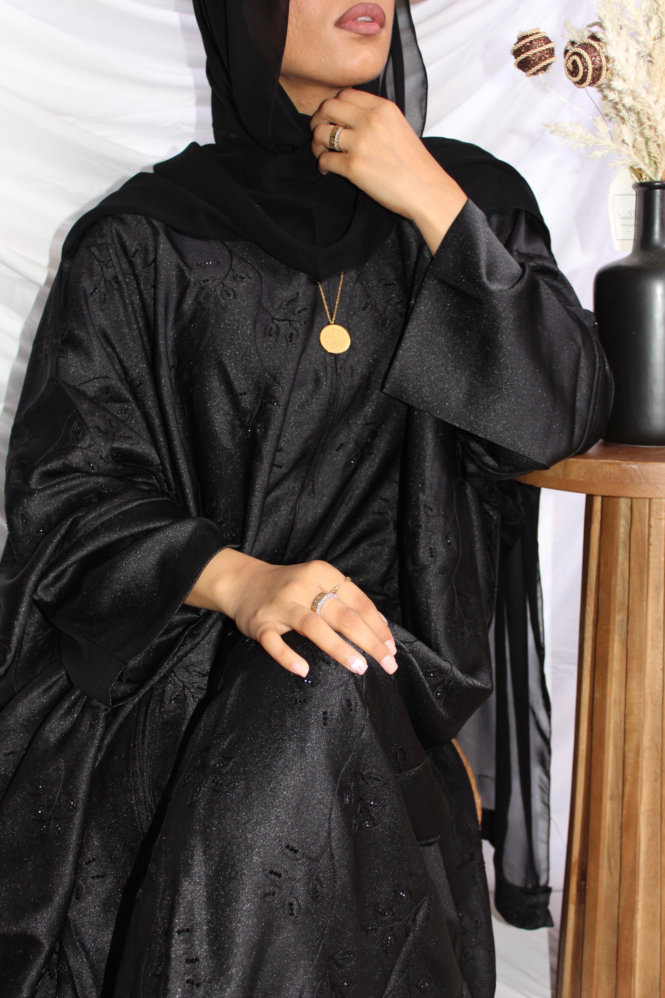 Inara Farasha Abaya