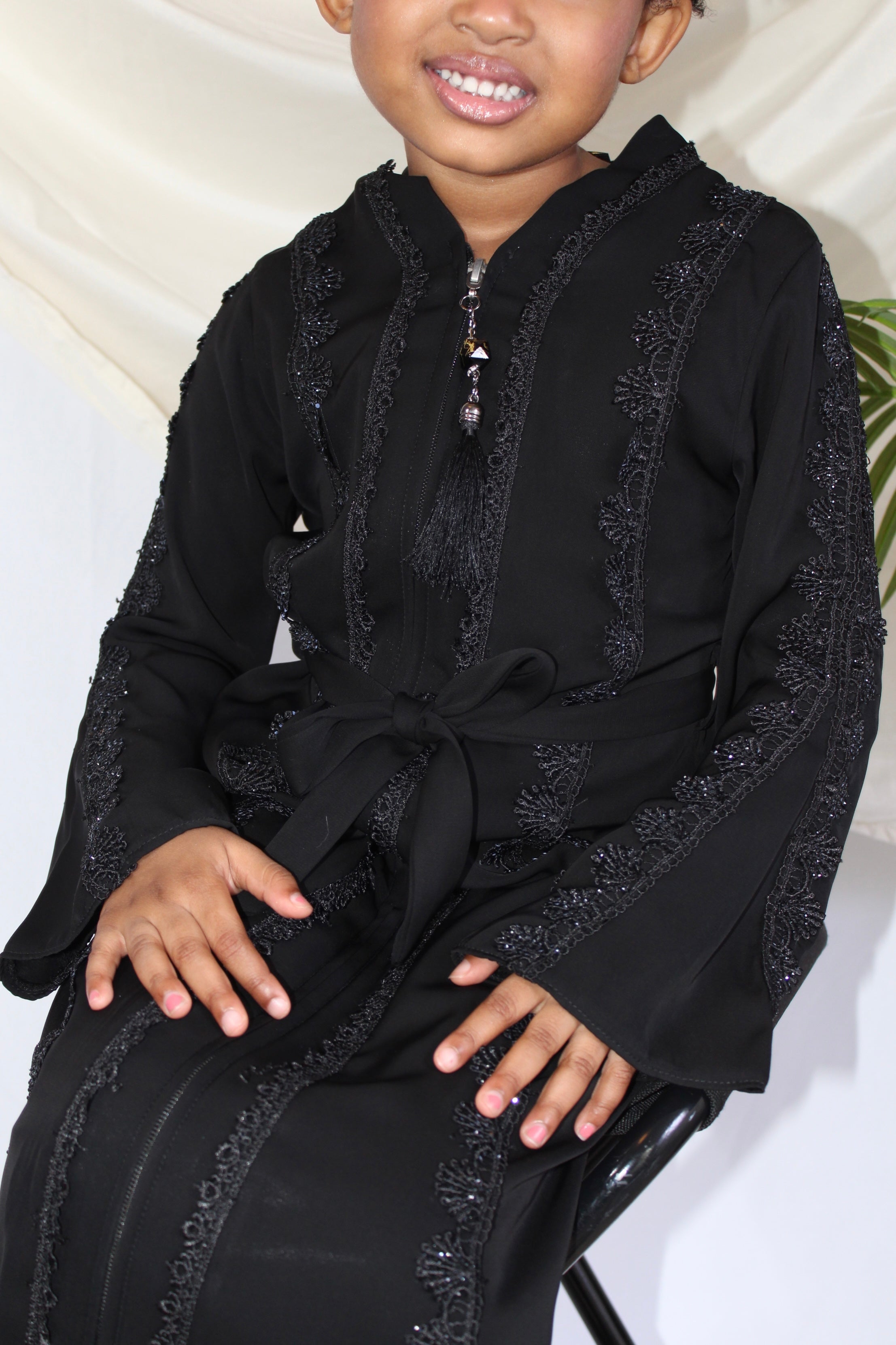 Enaaz Abaya
