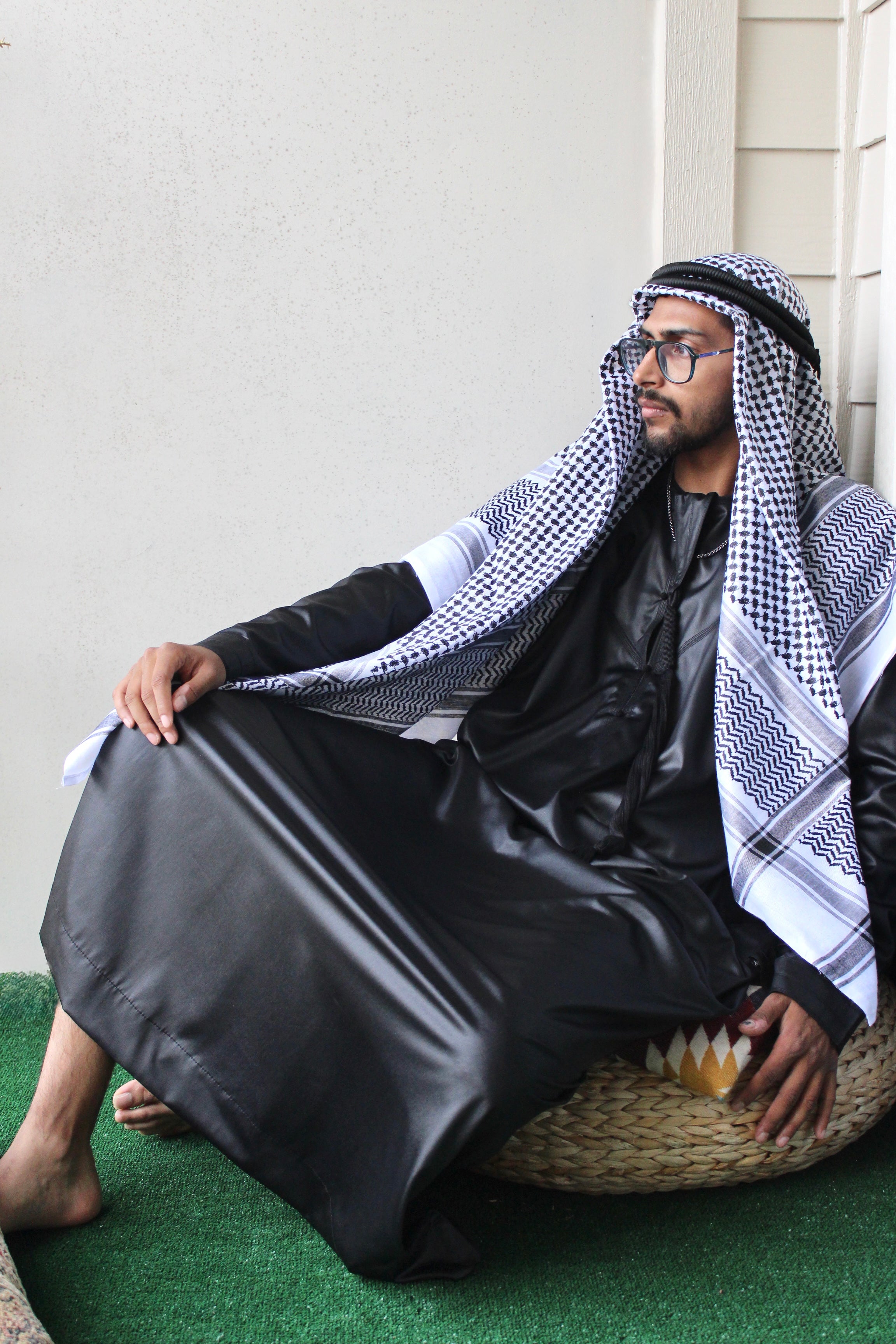 Emarati Thobe