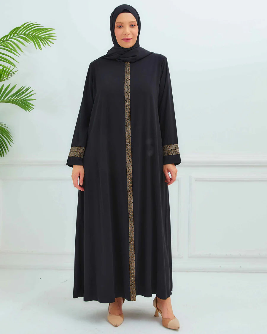 Zeenat Abaya