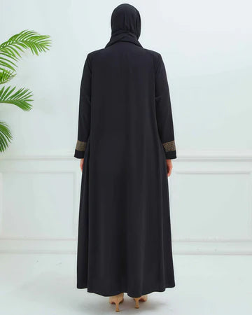 Zeenat Abaya