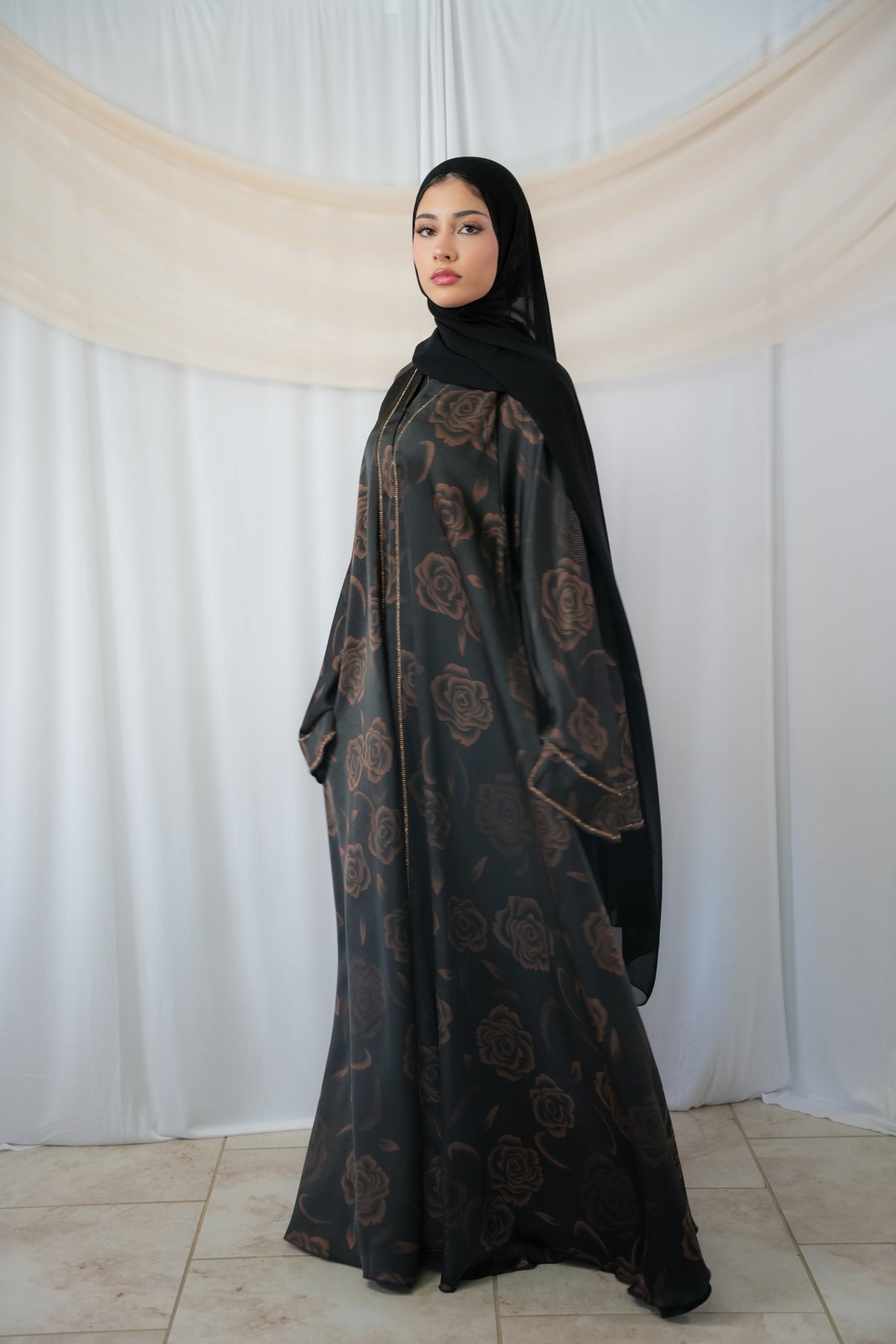 Warada Luxury Printed Satin Abaya Set Black