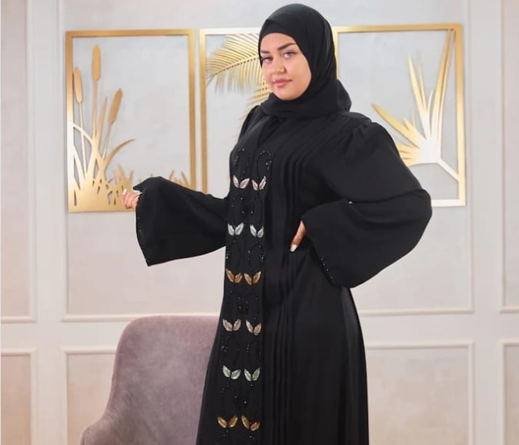 The Complete Guide to Modest Fashion (2025 Edition)