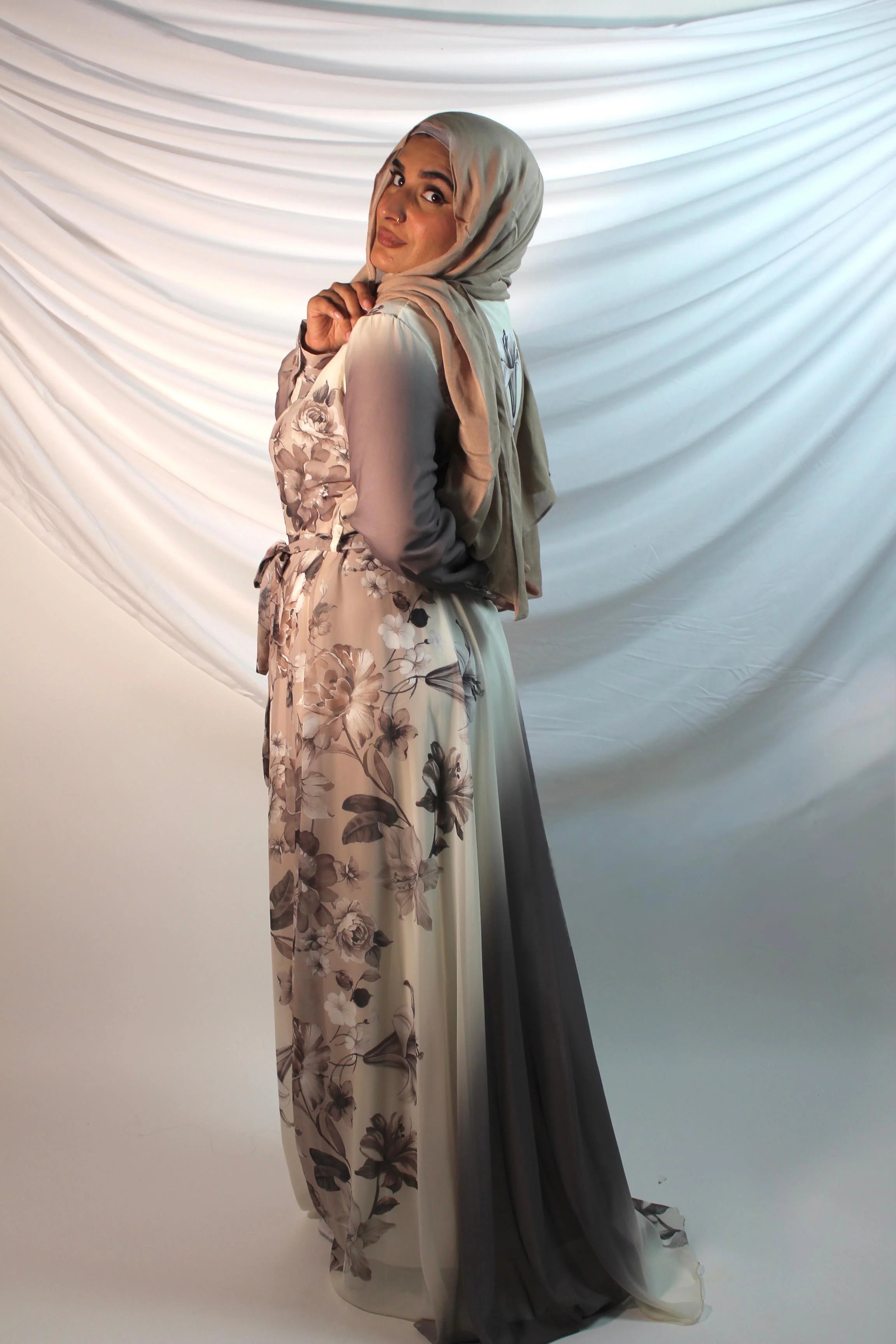 Lina floral dress
