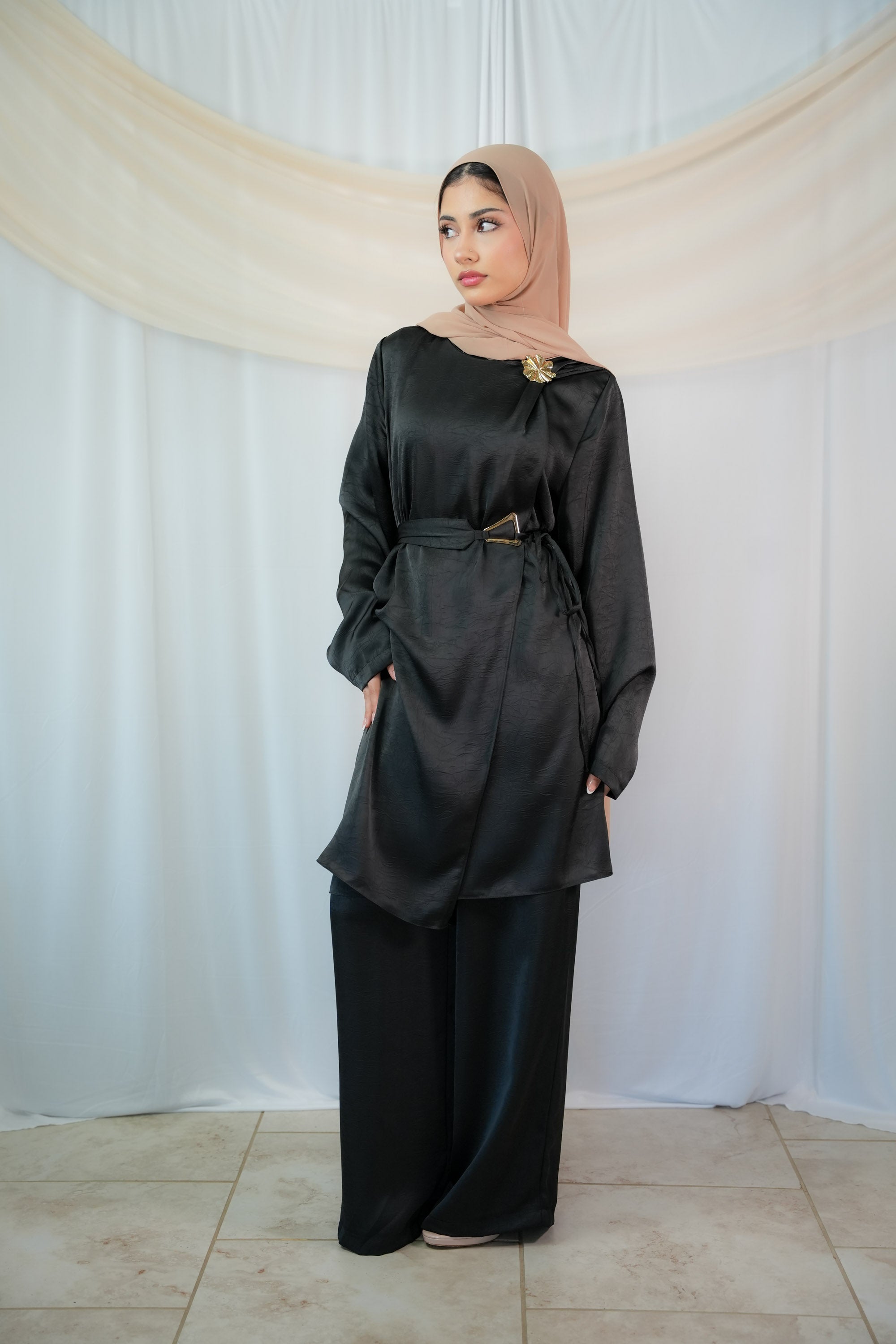 Shareefa Tunic Set