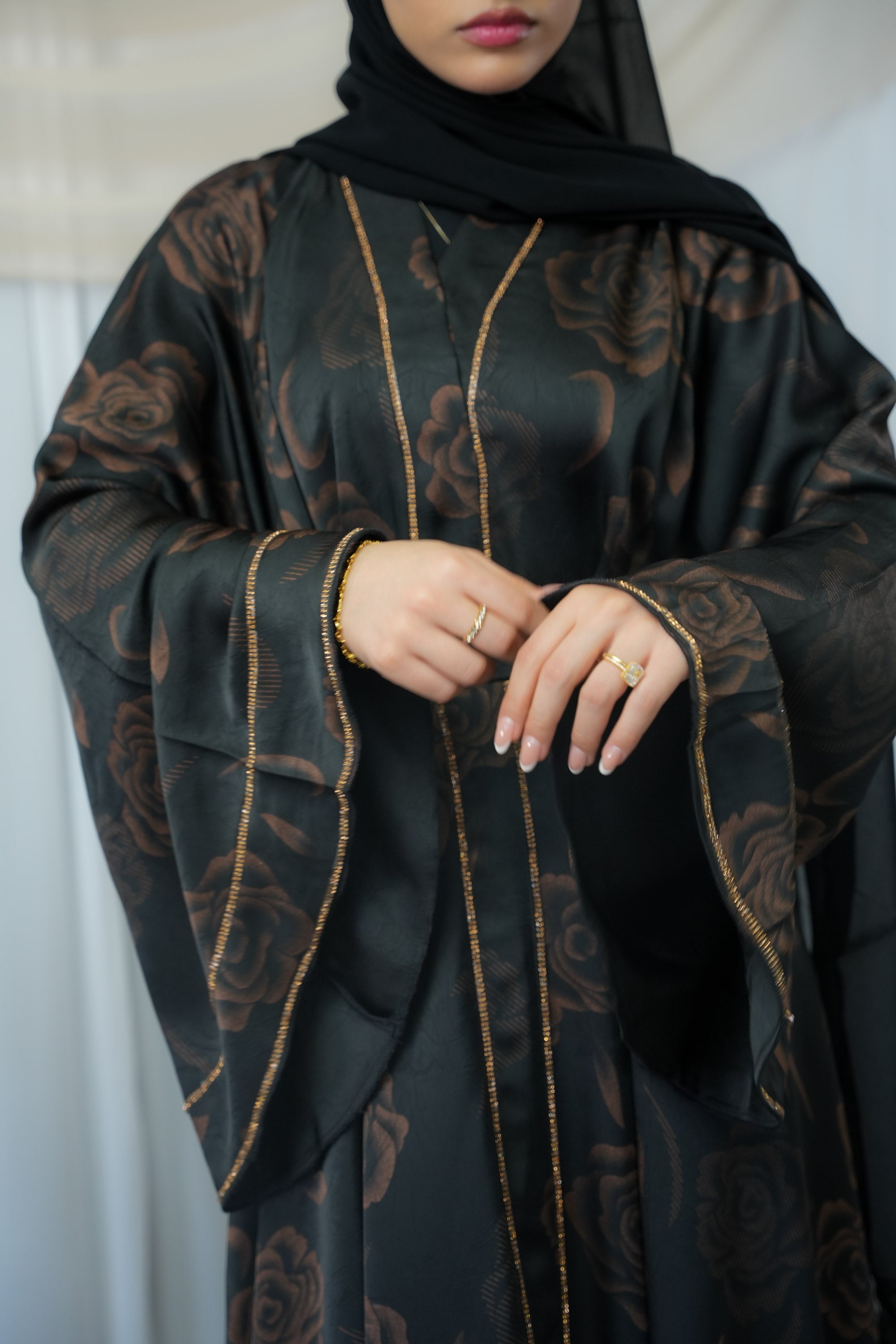Warada Abaya