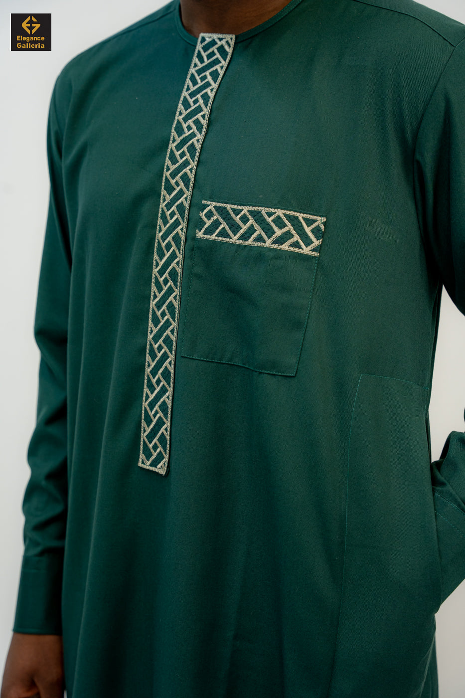 Elegant Men's Two-Piece Embroidered Outfit – African Traditional Wear, Premium Kaftan Set for Special Occasions