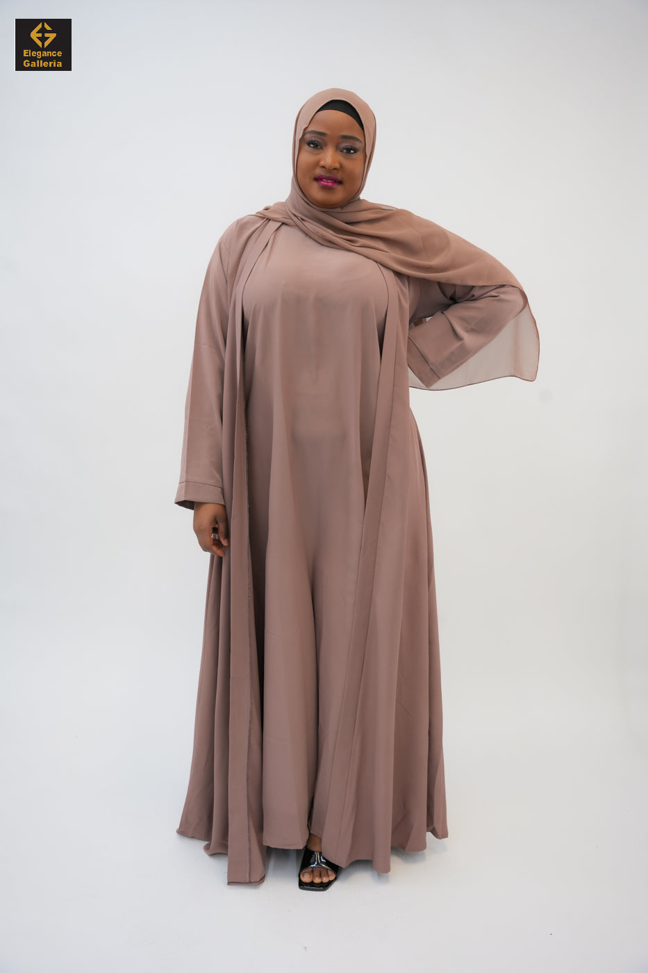Hala Abaya
