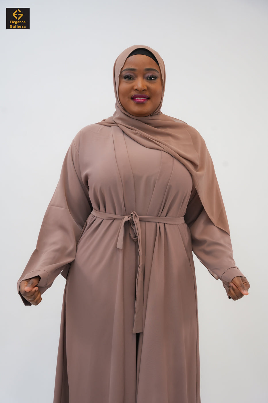 Hala Abaya