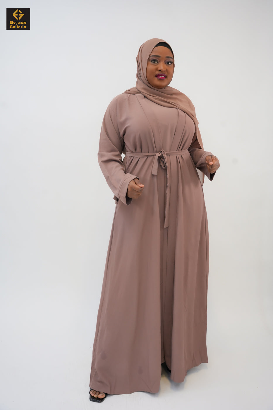 Hala Abaya