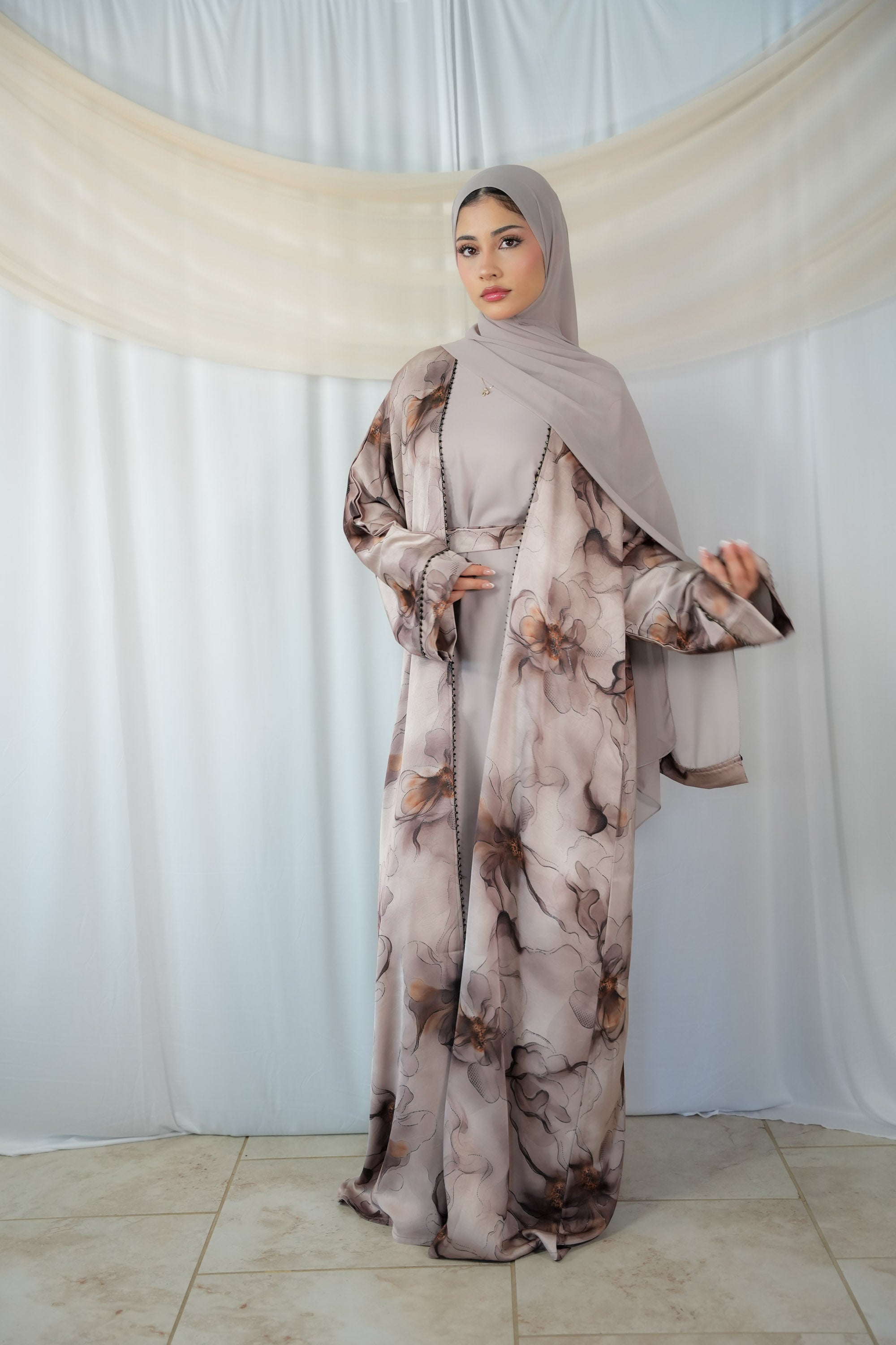 Sidra Abaya