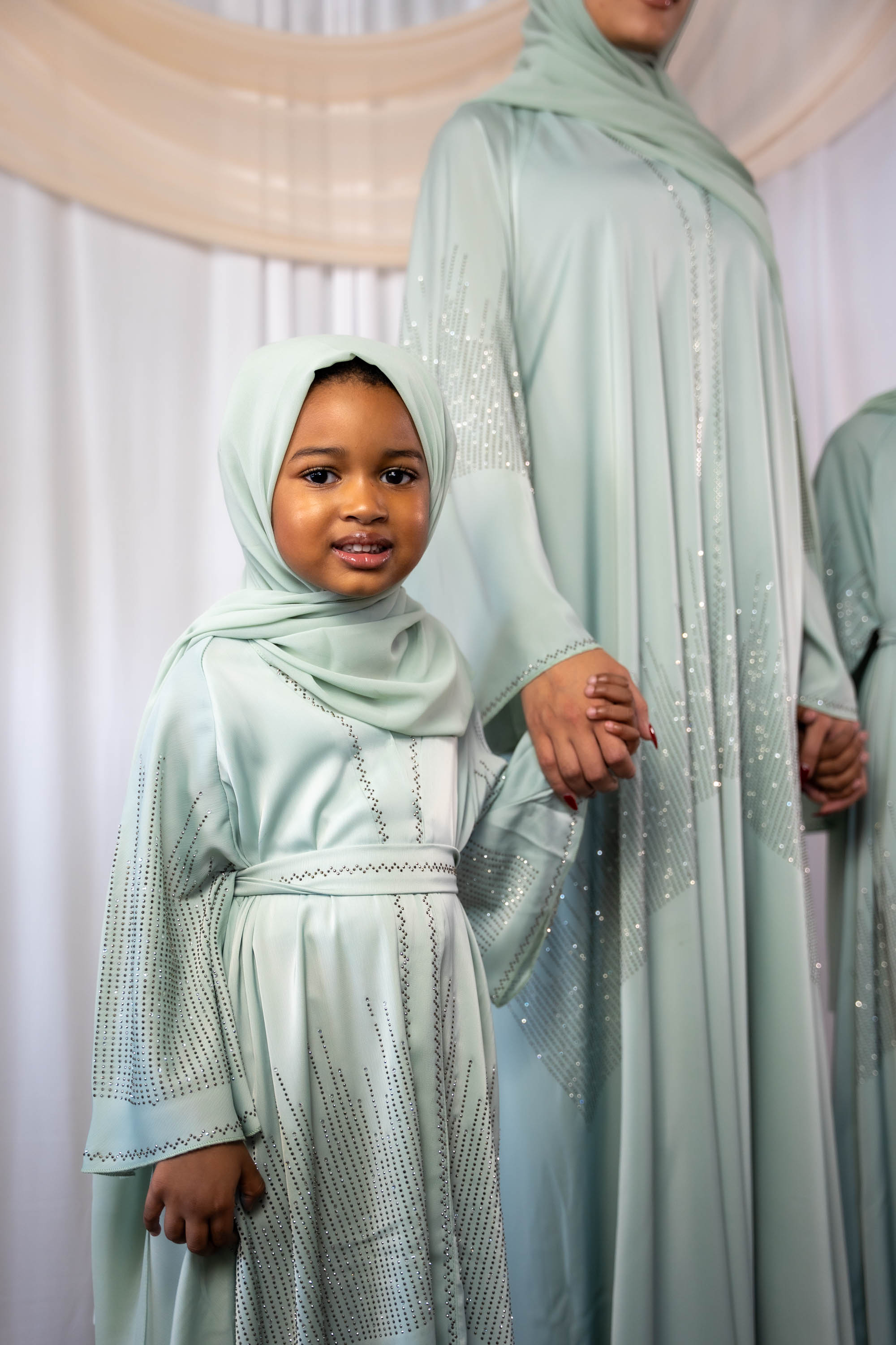 Sayara Mother & Daughter Abaya Set