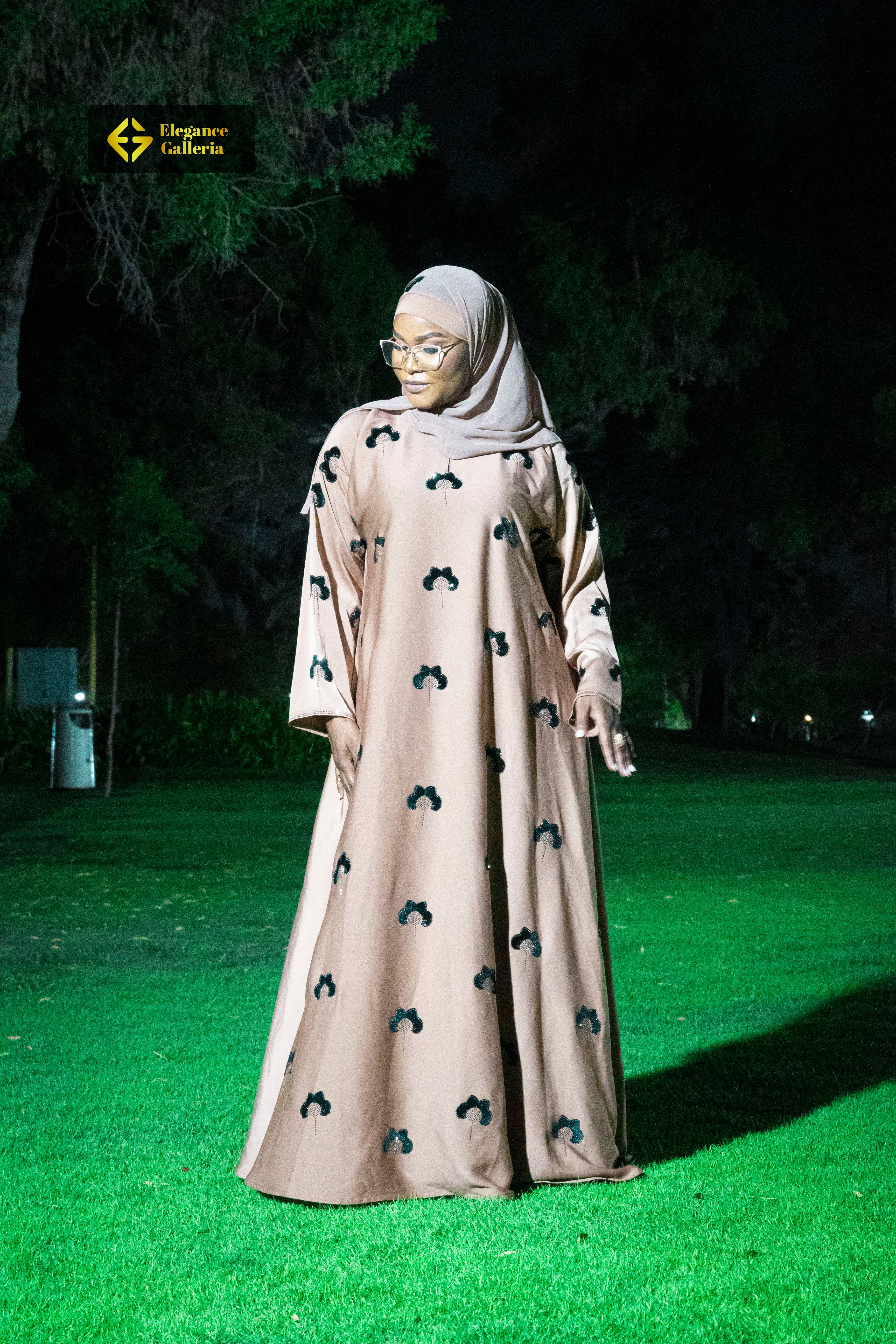 Waraqah Abaya