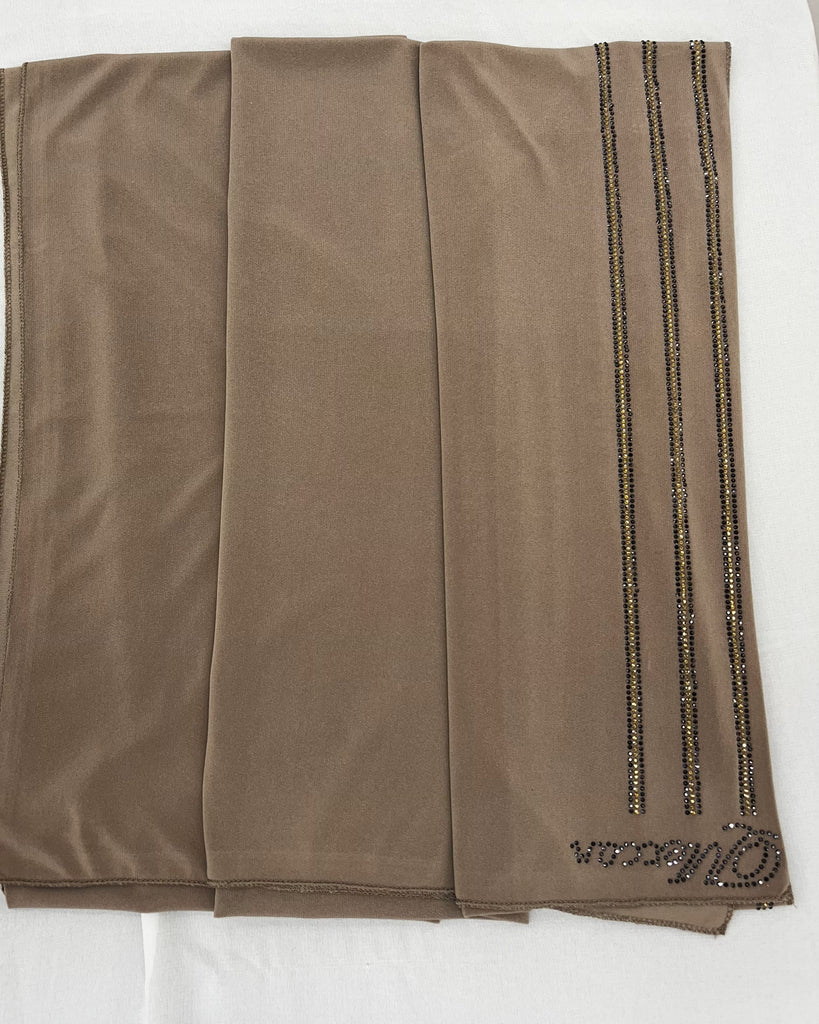 Radiant Luxe – The Embellished Stretch Hijab