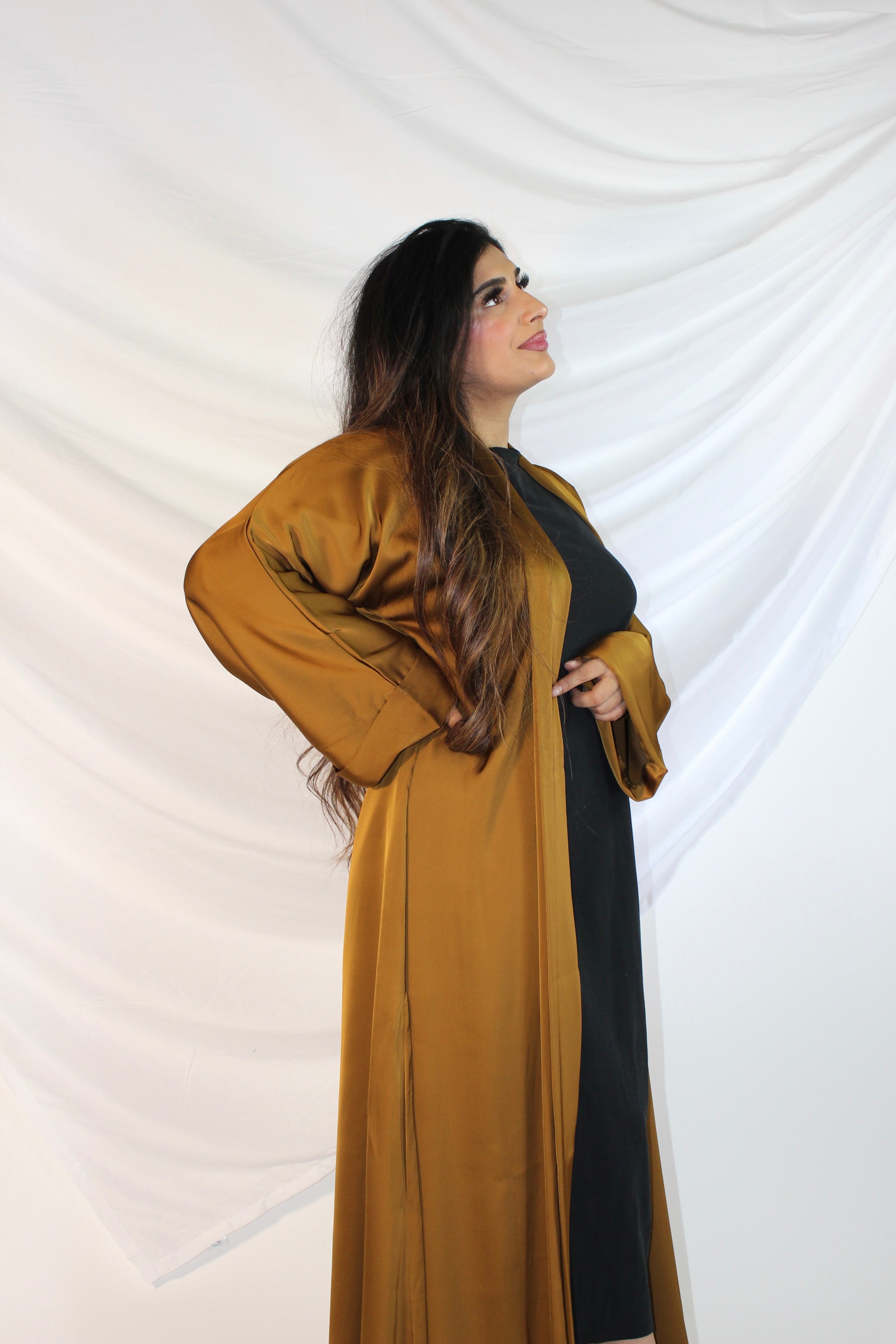 Yara Open Coat Abaya