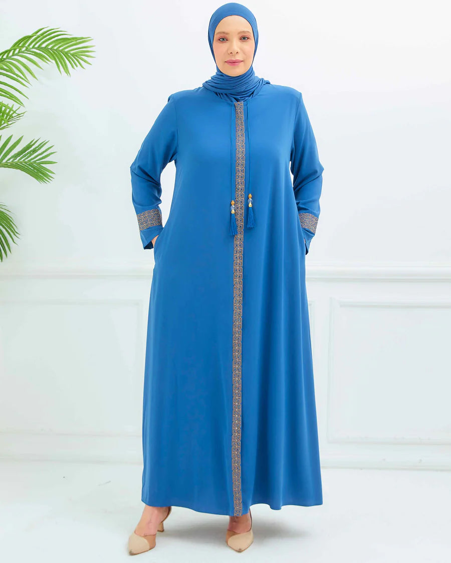 Zeenat Abaya