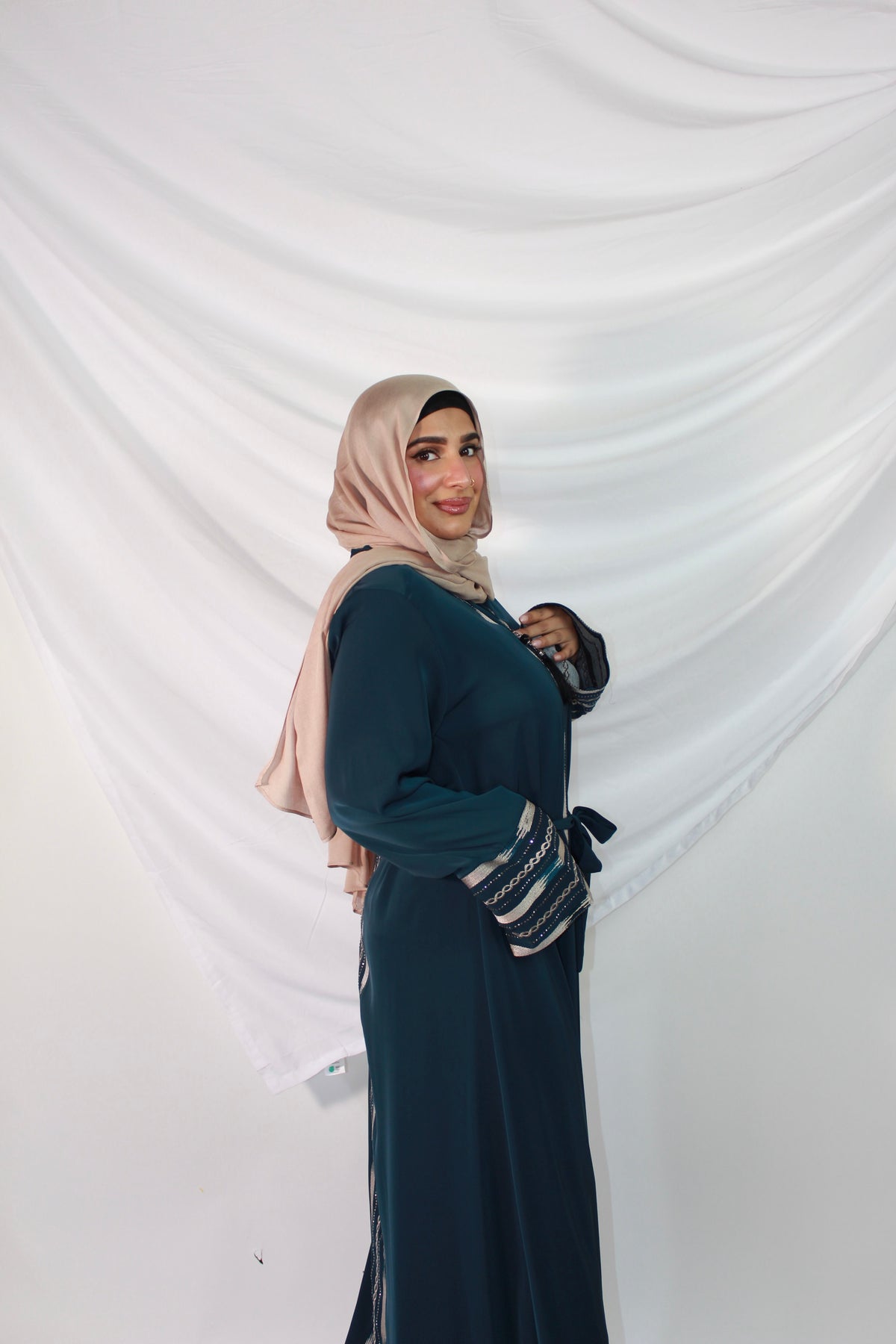 Mehreen modest abaya with a timeless elegant silhouette