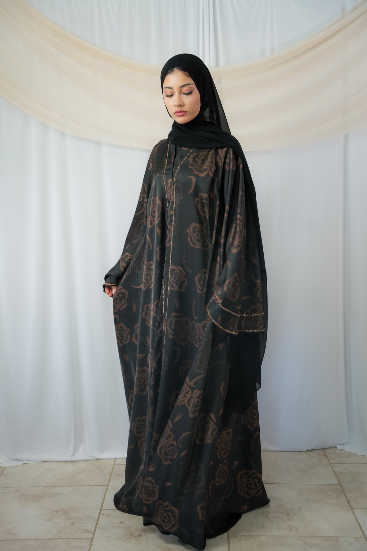 Warada 3 piece printed abaya set with belt and hijab