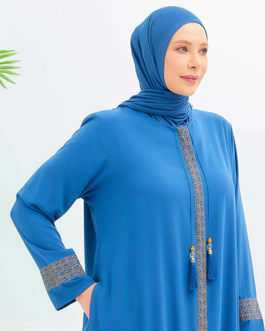 Zeenat zip-front abaya designed for versatile modest styling
